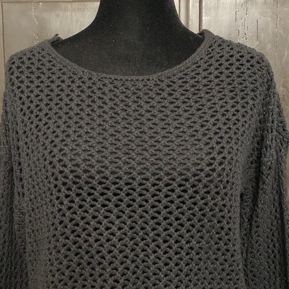 Qa Cropped oversized black knitted sweater Size small - Picture 4 of 9